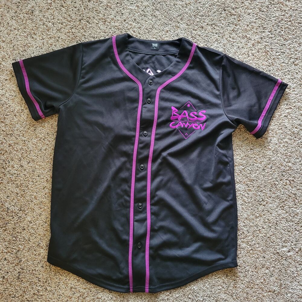 Brand new in Package Bass Canyon #23 Baseball Jersey
